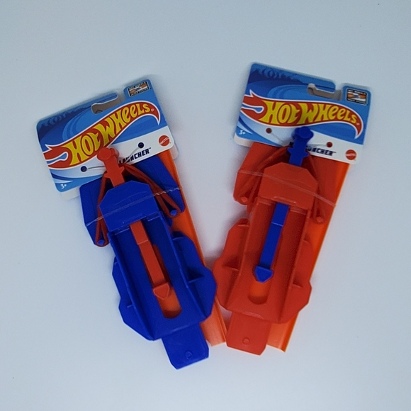 2 Mattel Hot Wheels Launcher - Picture 1 of 2